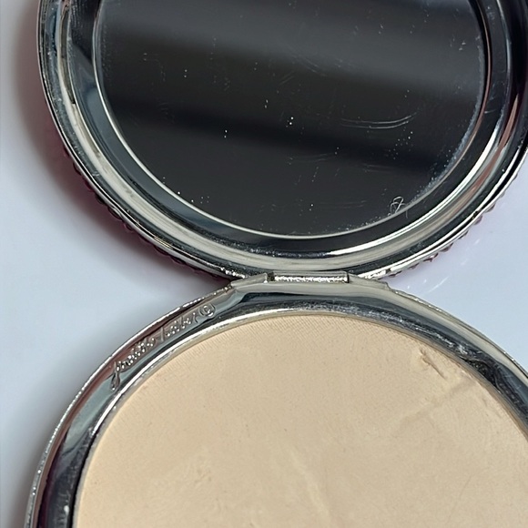 JUDITH LIEBER VINTAGE HELLO KITTY COMPACT - Picture 5 of 10